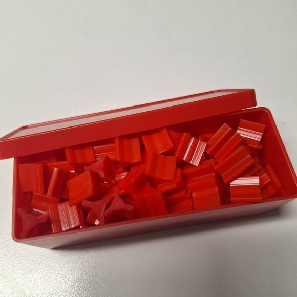 Red Castle Risk 1990 Board Game Replacement Pieces Tokens Plastic Case Box - Picture 3 of 5